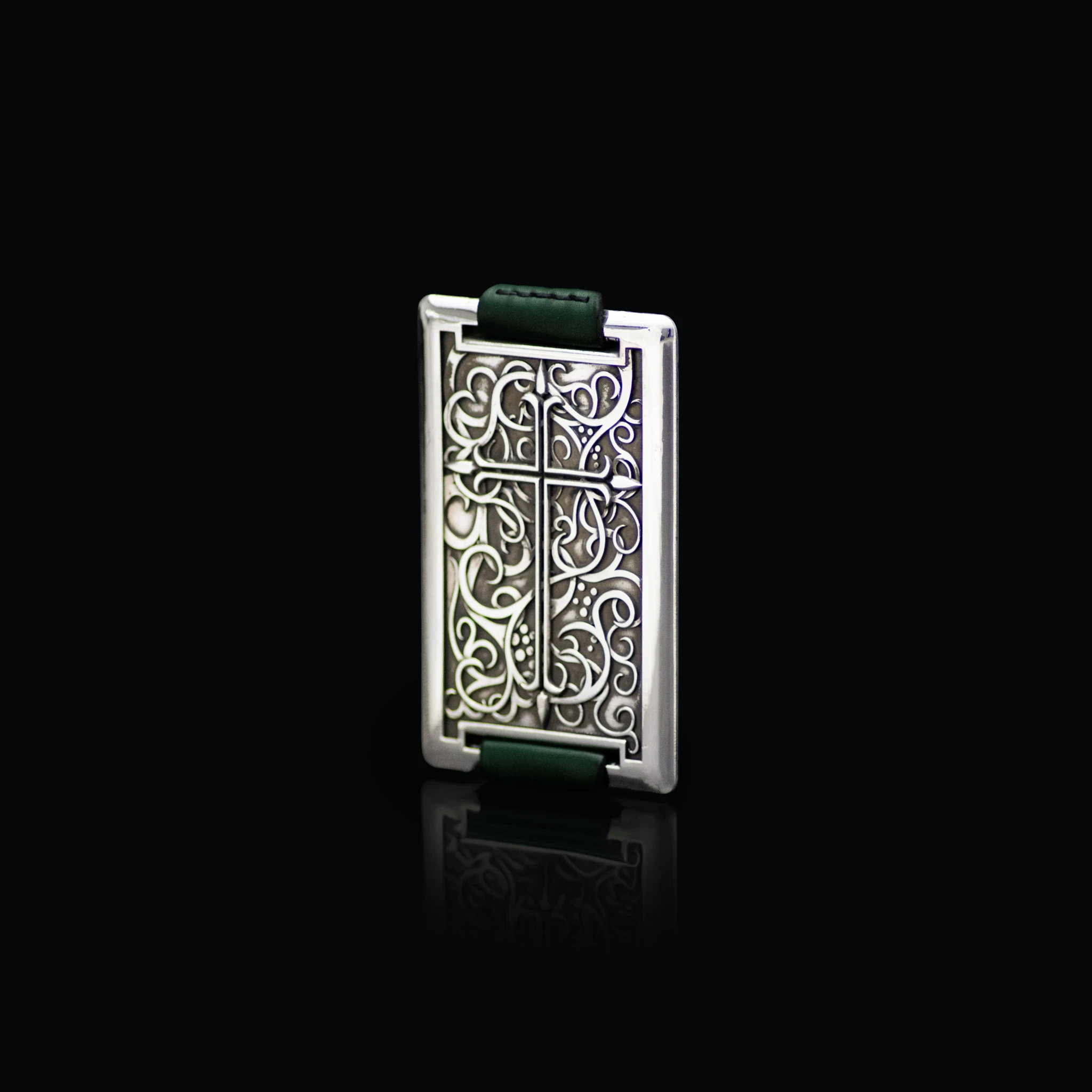 Argentum Cross